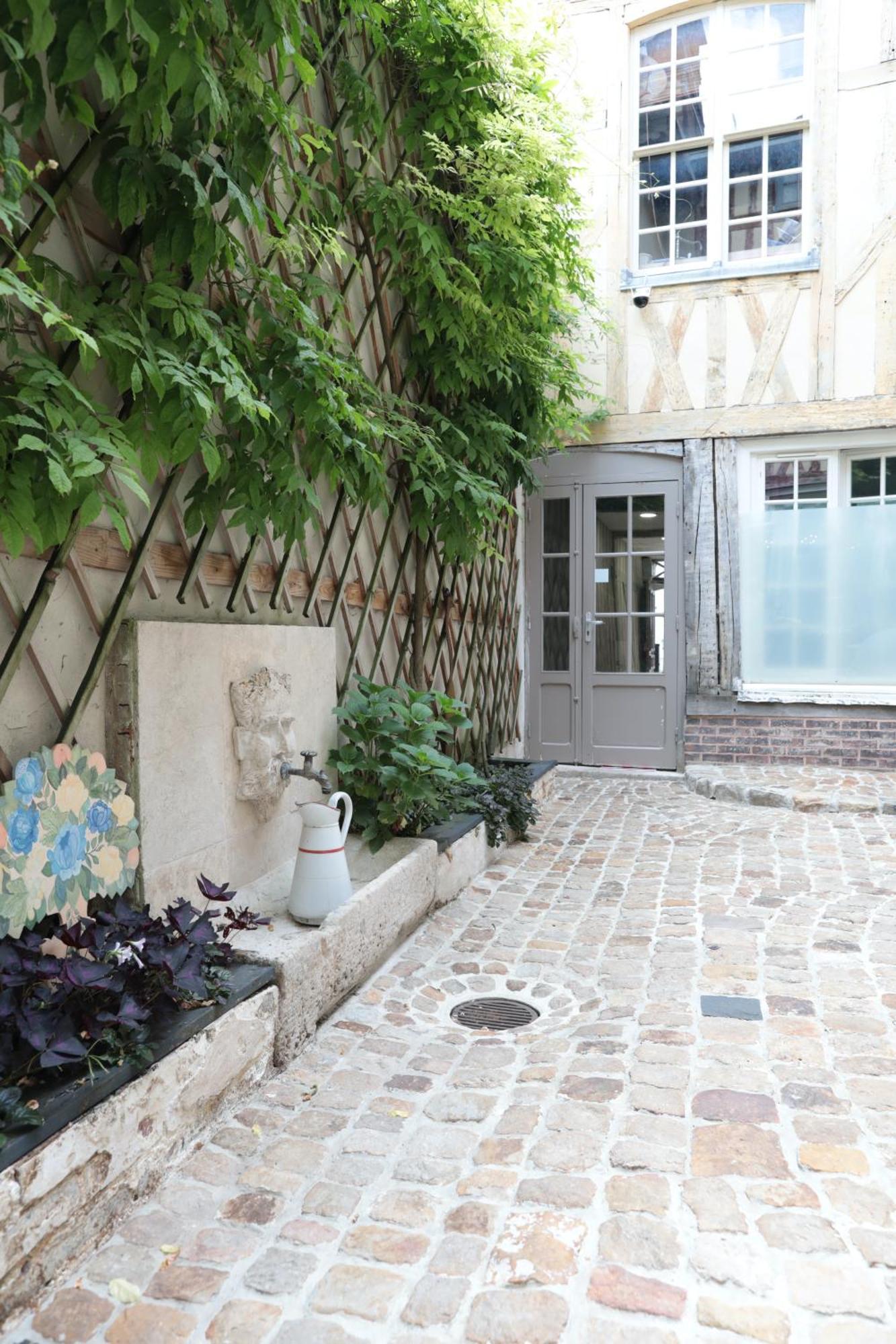 Jade House Hyper Centre Troyes Apartment Exterior foto
